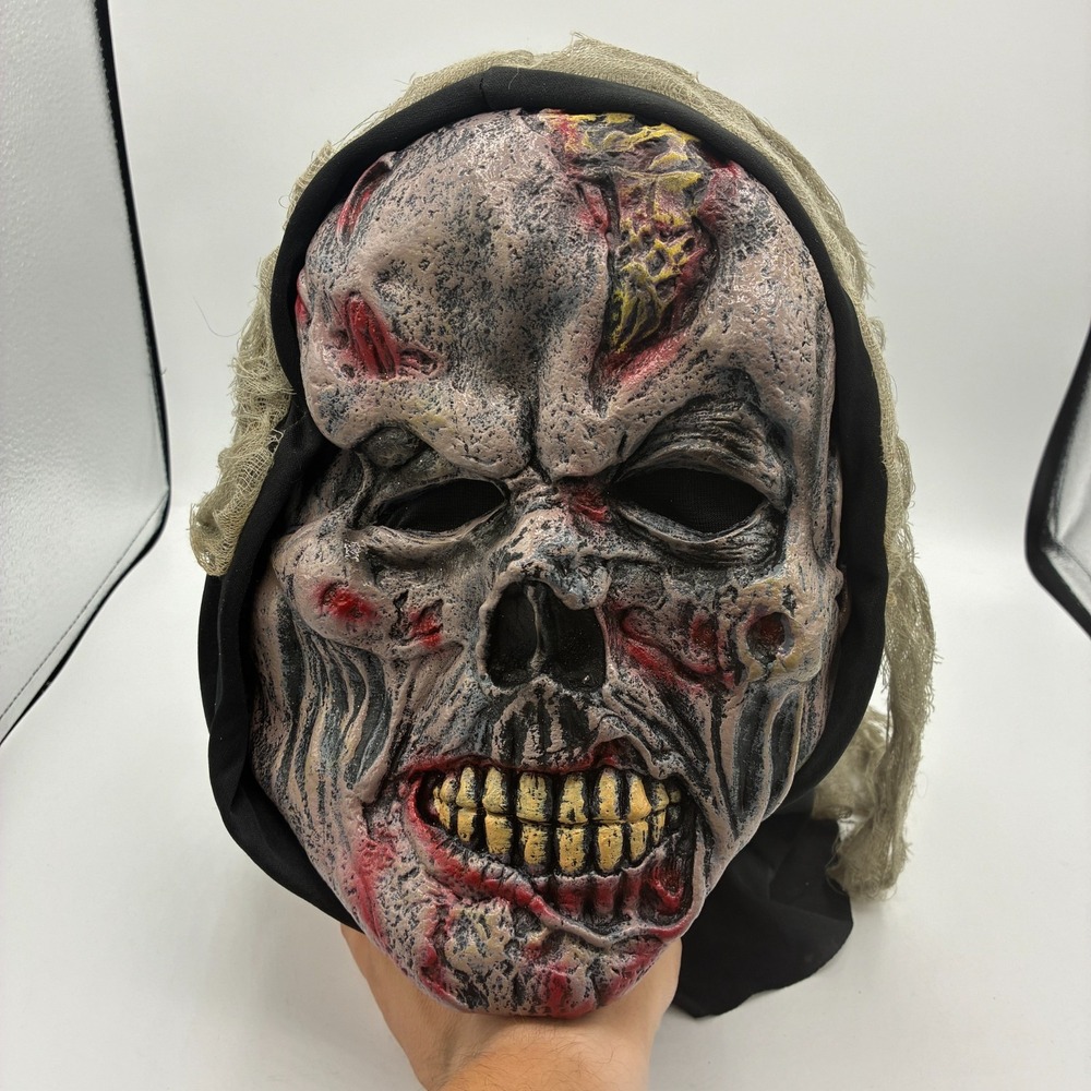 Fun World Easter Unlimited Crypt Creature Zombie Skull Mask Hood 8517